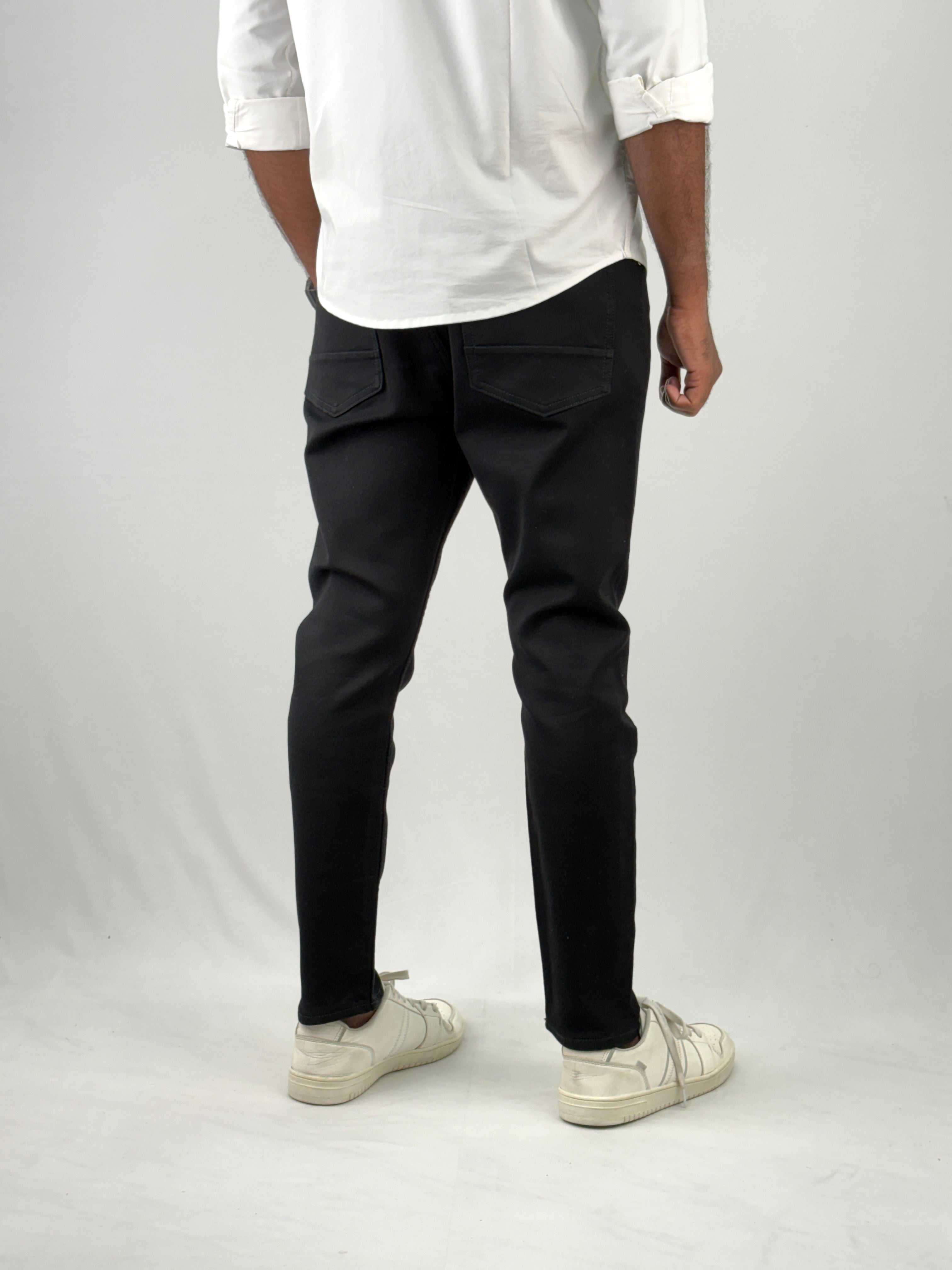Black Ankle Fit Jean