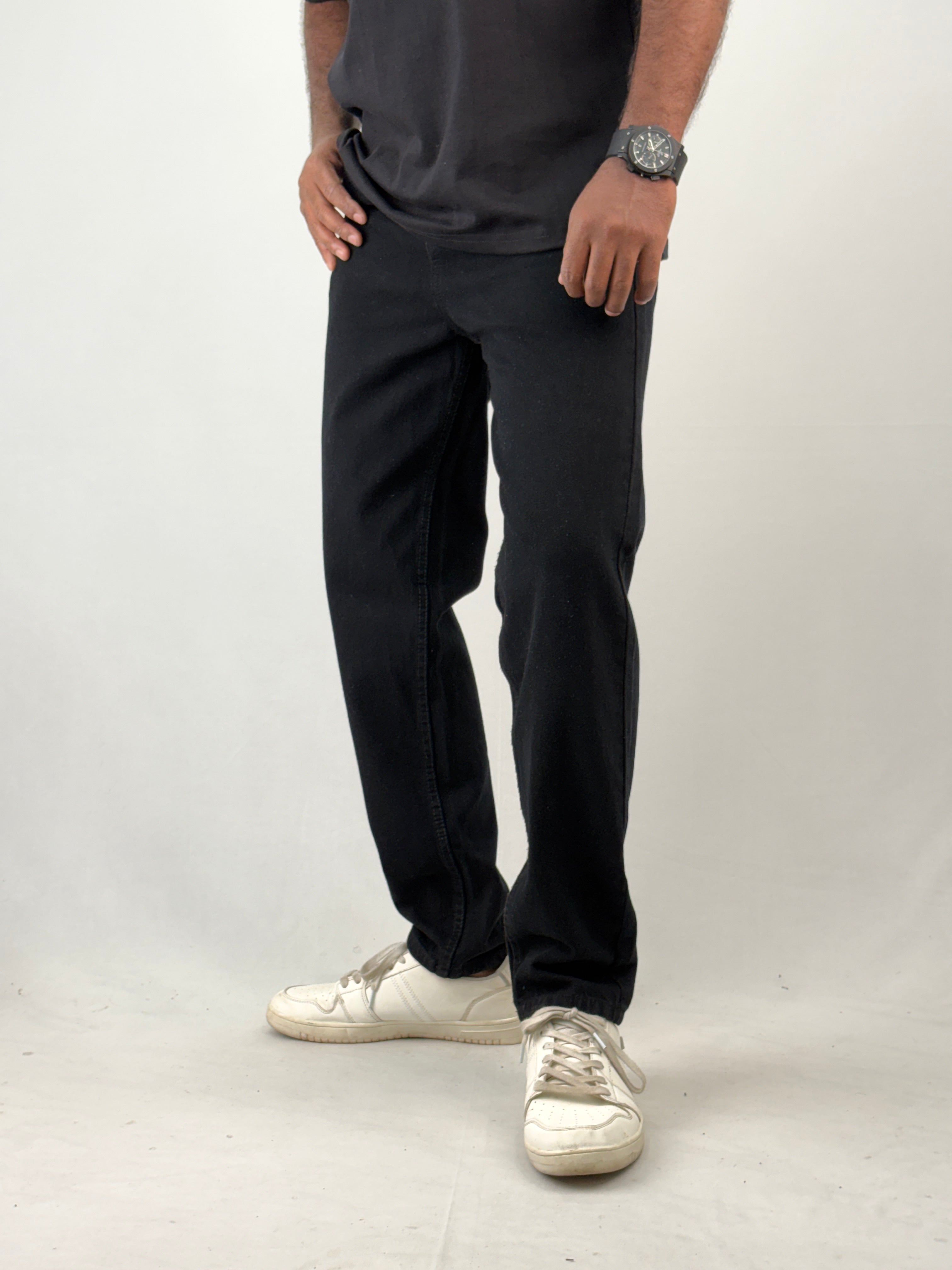 Black Semi Baggy Pant Jean
