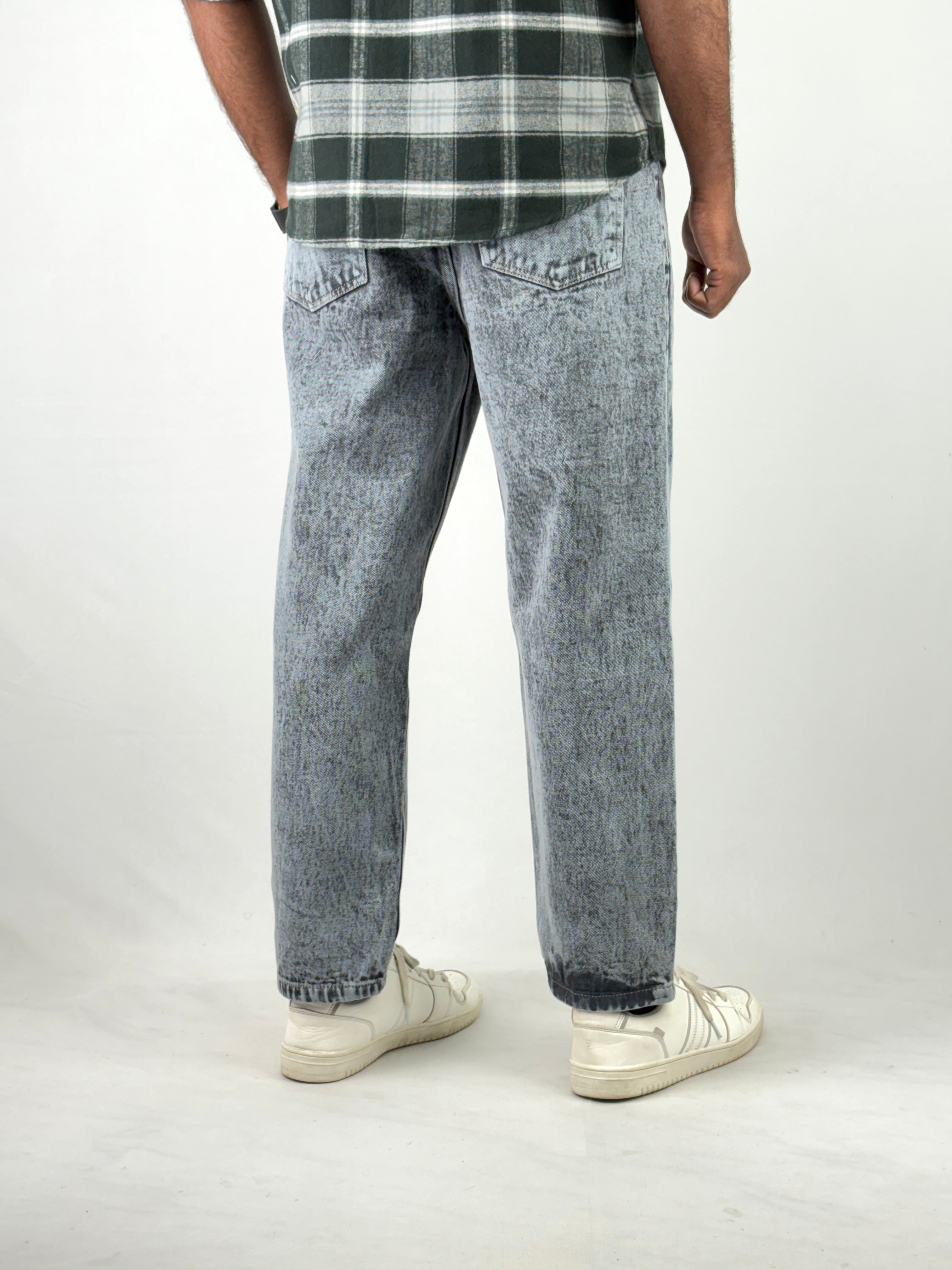 Grey Semi Baggy Jeans