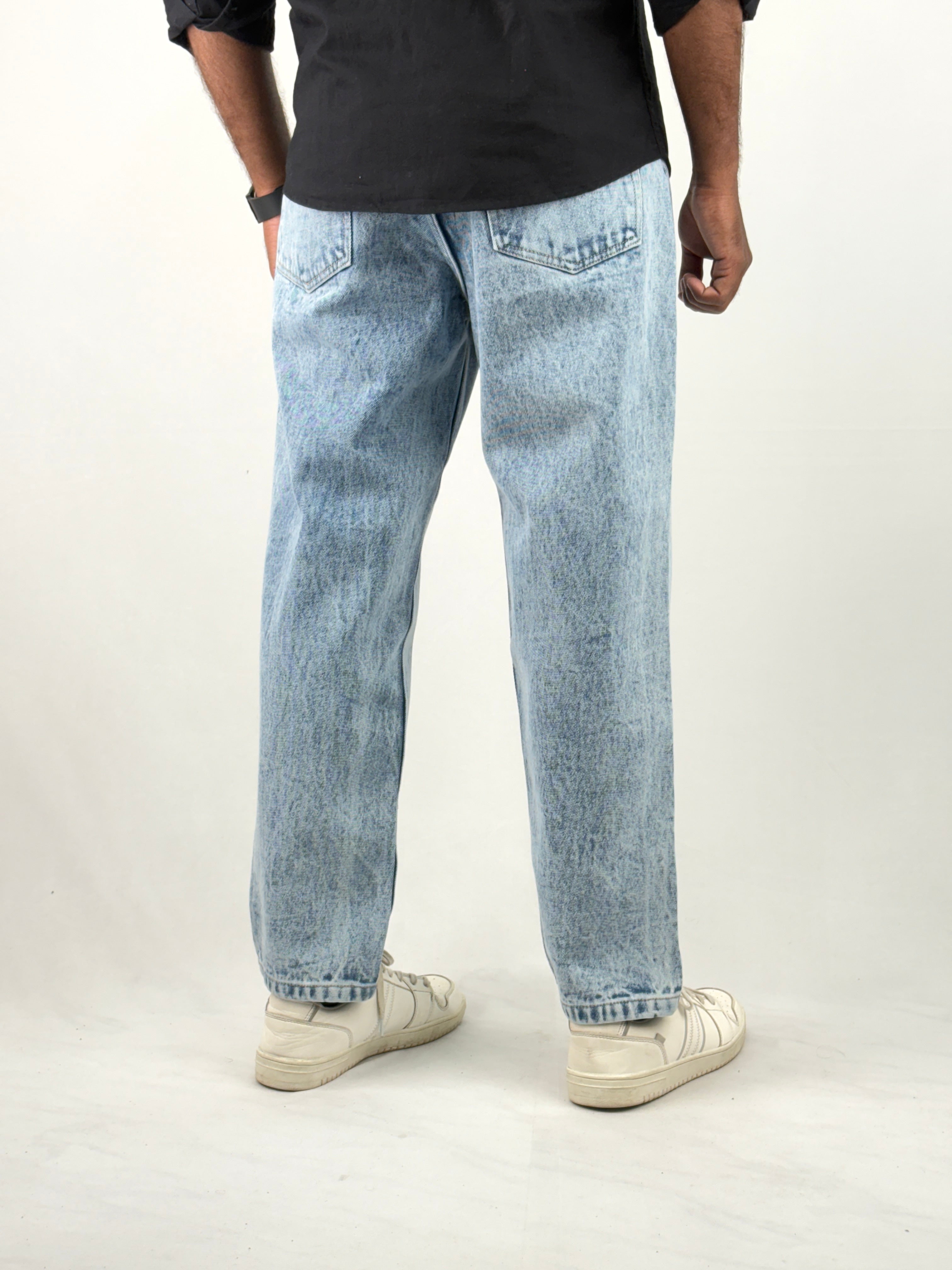 Light Blue Acidwash Semi Baggy Jeans