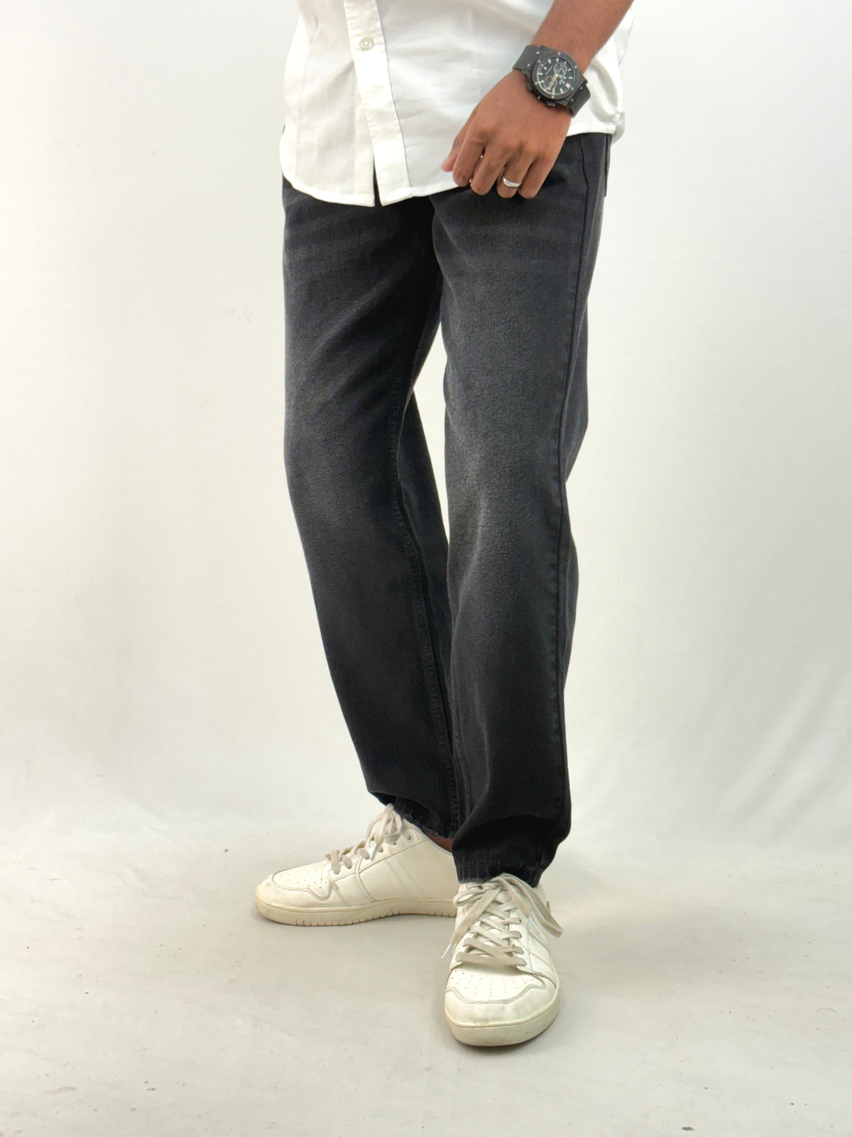 Black Semi Baggy Jean 1