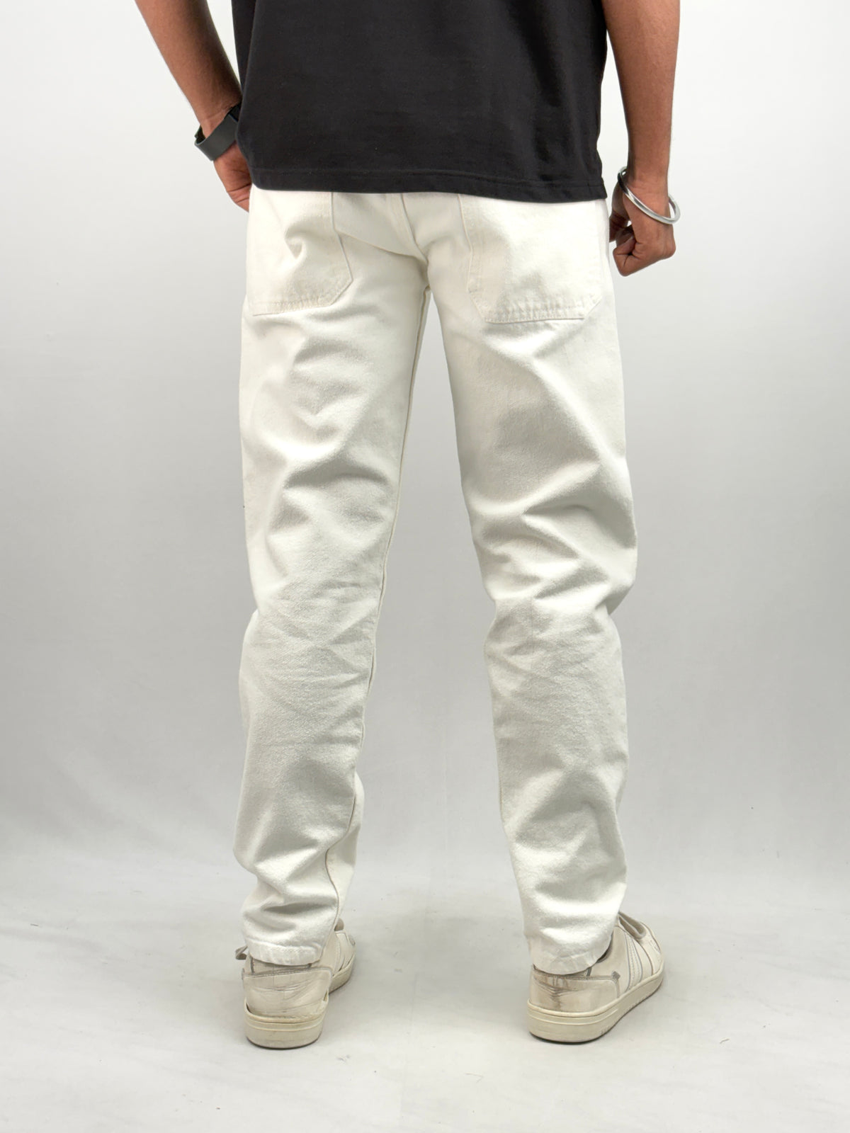 White  Semi Baggy Jean 2
