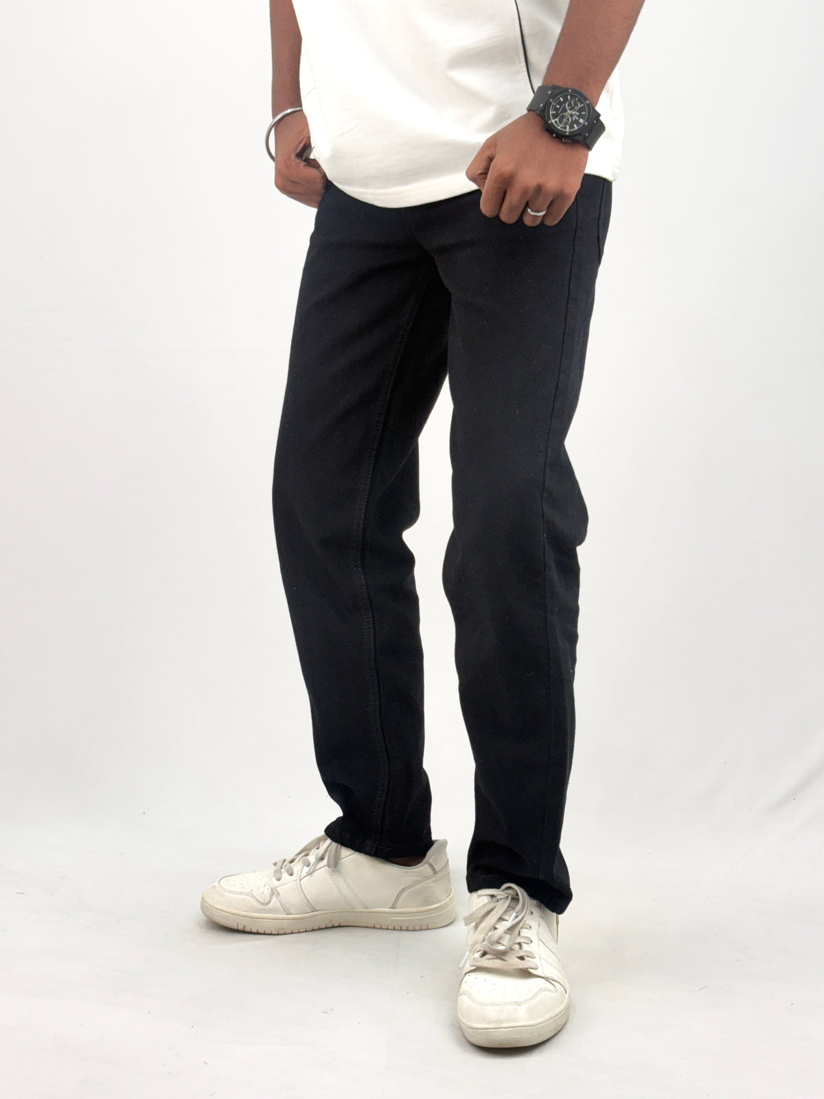 Black Semi Baggy Jean 2