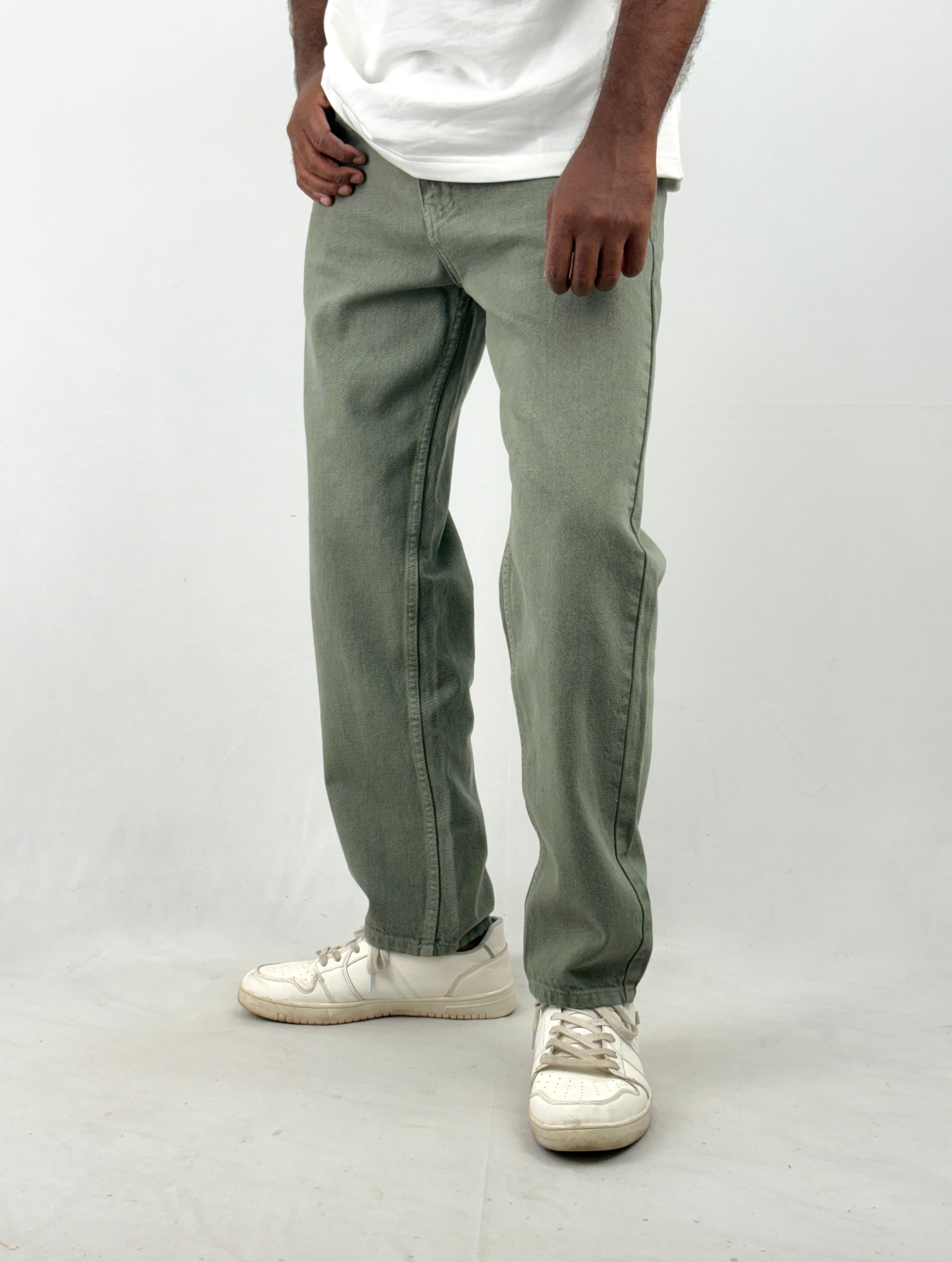Olive Semi Baggy Jeans