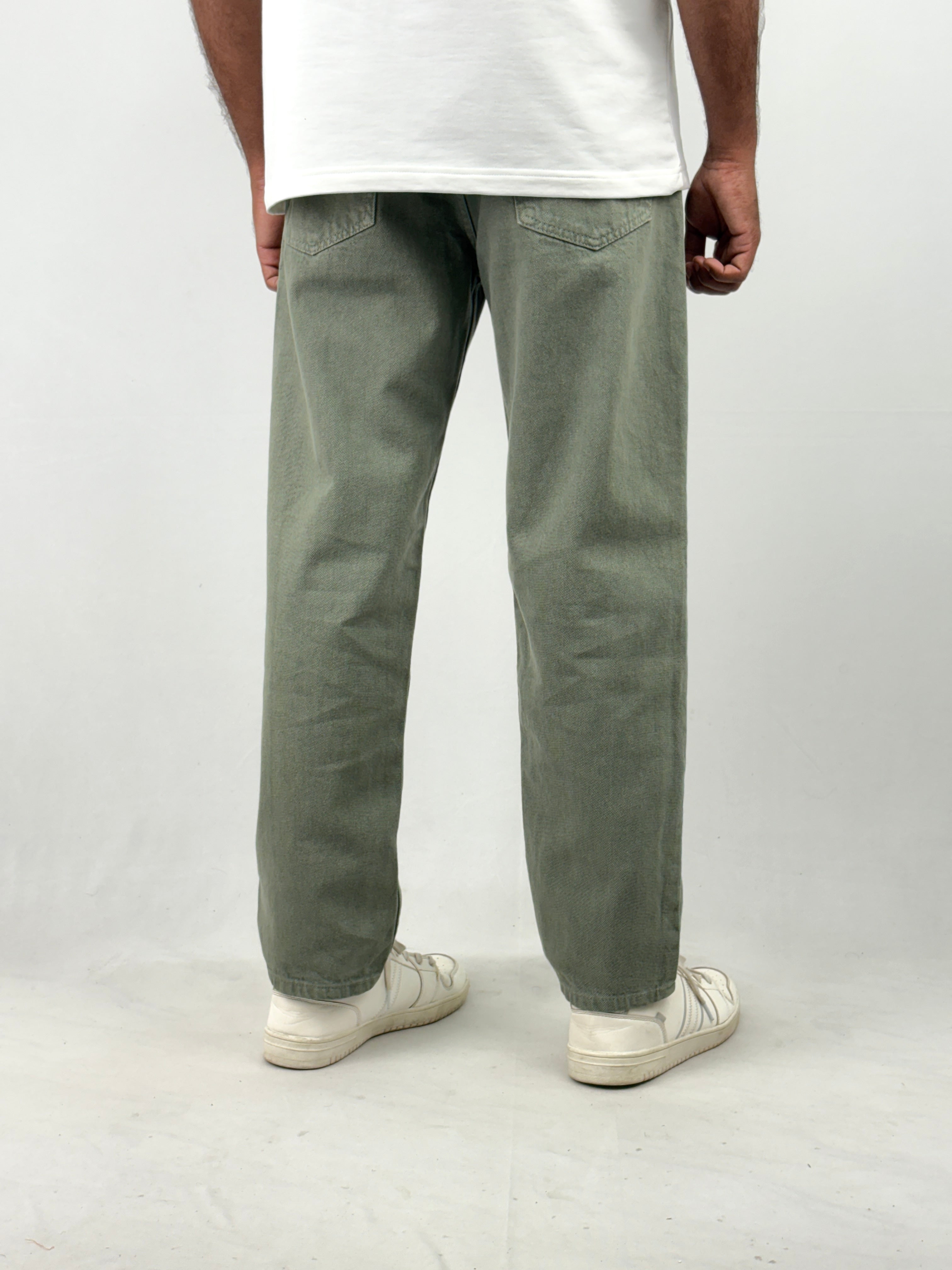 Olive Semi Baggy Jeans